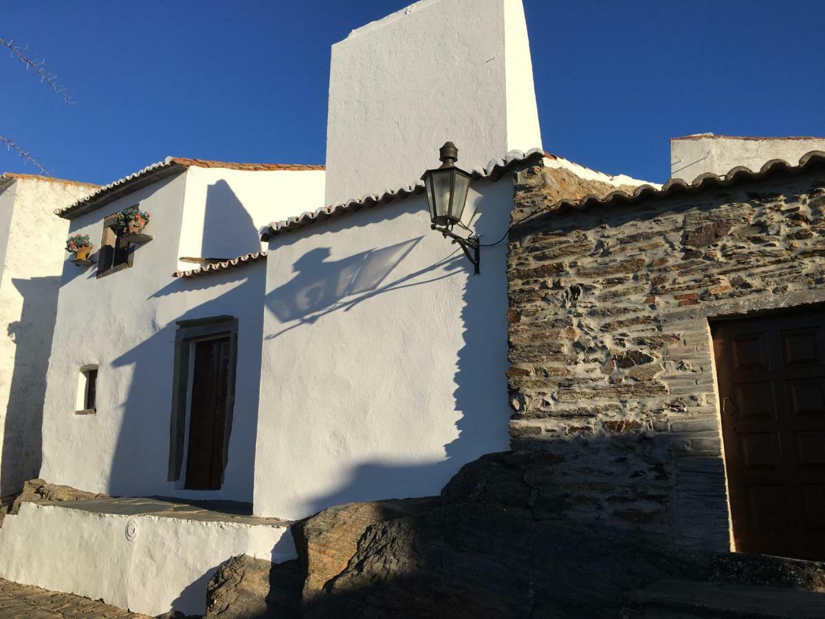 Casa D' Santiago Pensionat Monsaraz Eksteriør billede